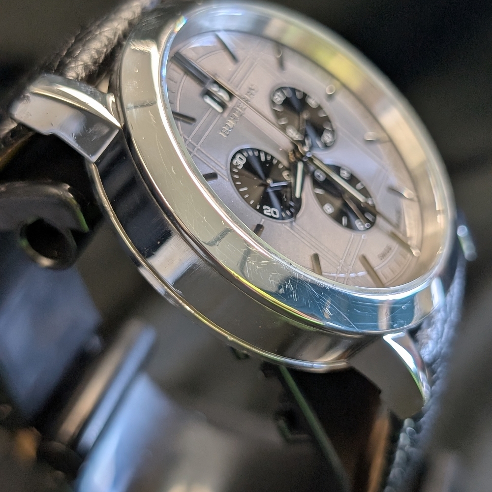 Burberry mens chronograph watch - Picture 3 of 7